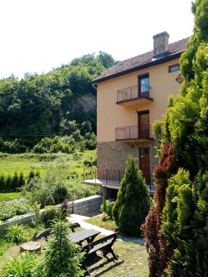 Guesthouse Smiljanic Slavkovica Екстериор снимка