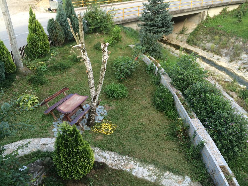 Guesthouse Smiljanic Slavkovica Екстериор снимка